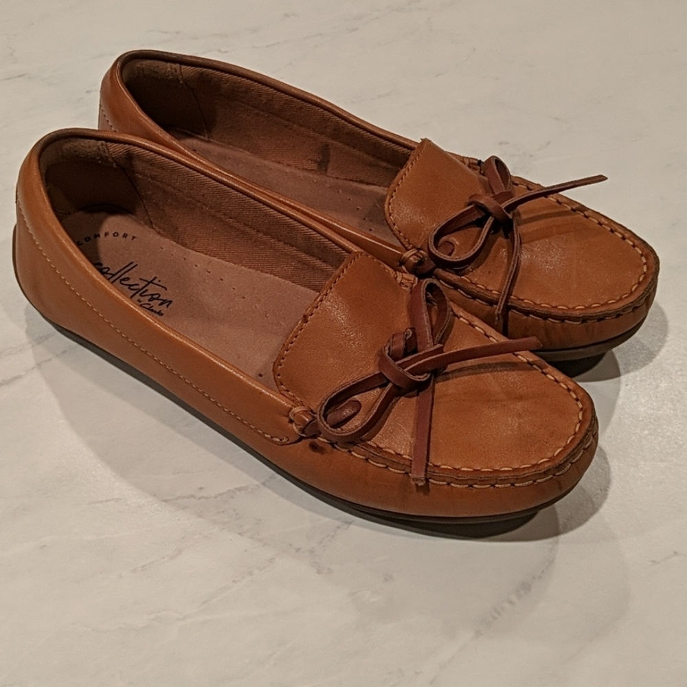 Clarks Women Tan Dameo Swing Driving Moc